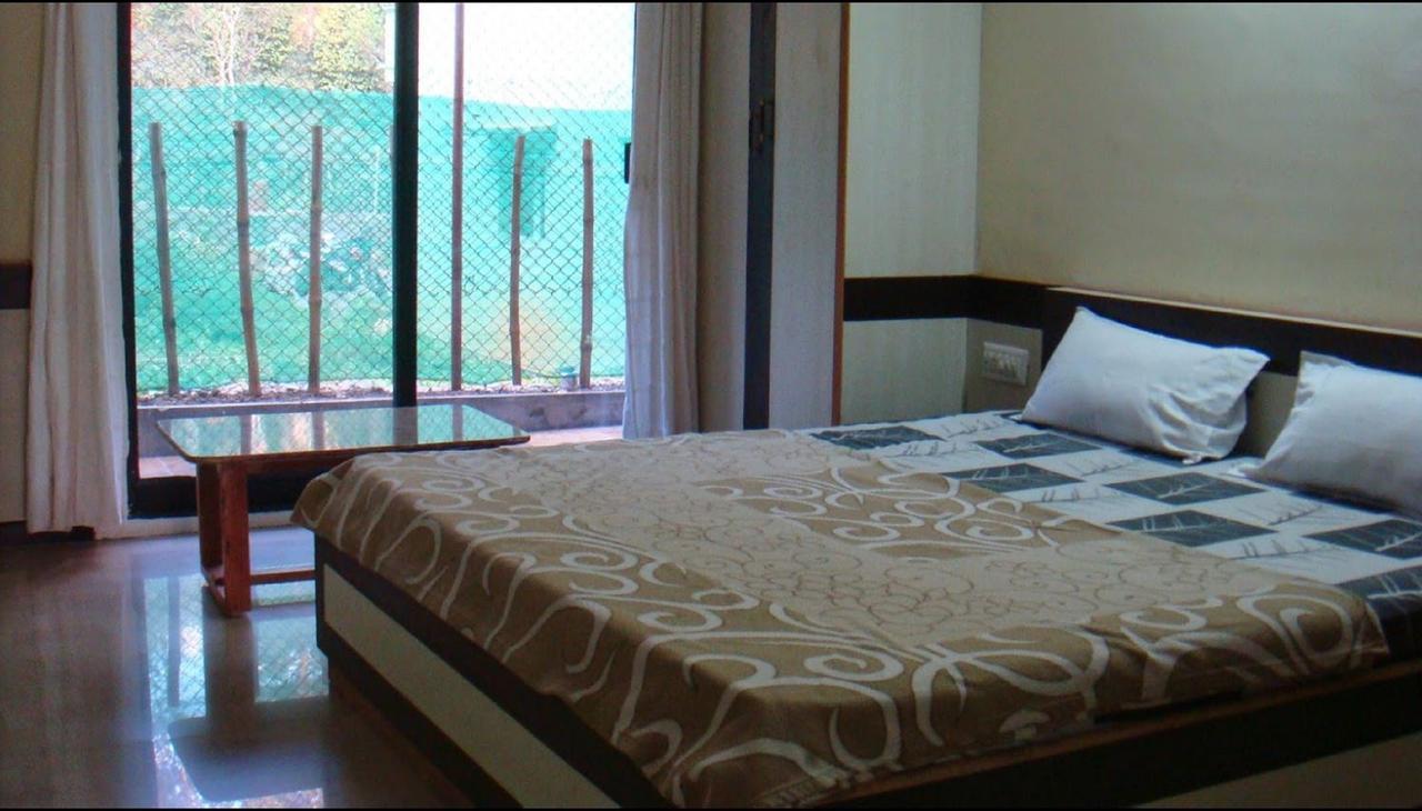 مبيت وإفطار يركواد Sri Durga Residency المظهر الخارجي الصورة